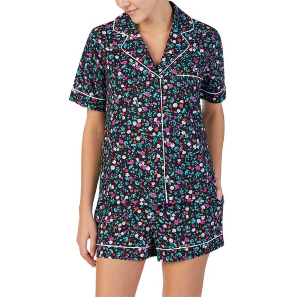kate spade Ditzy Floral Shorty Pajama Set Large pockets!!